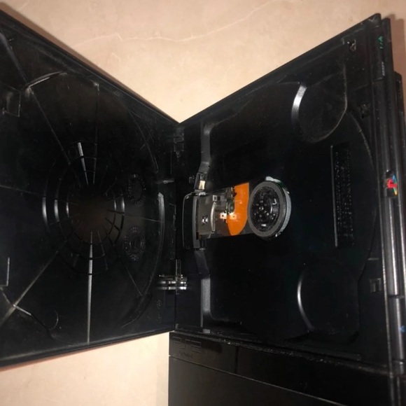 PS2 Slim With Vertical Stand and Cord - Picture 6 of 12